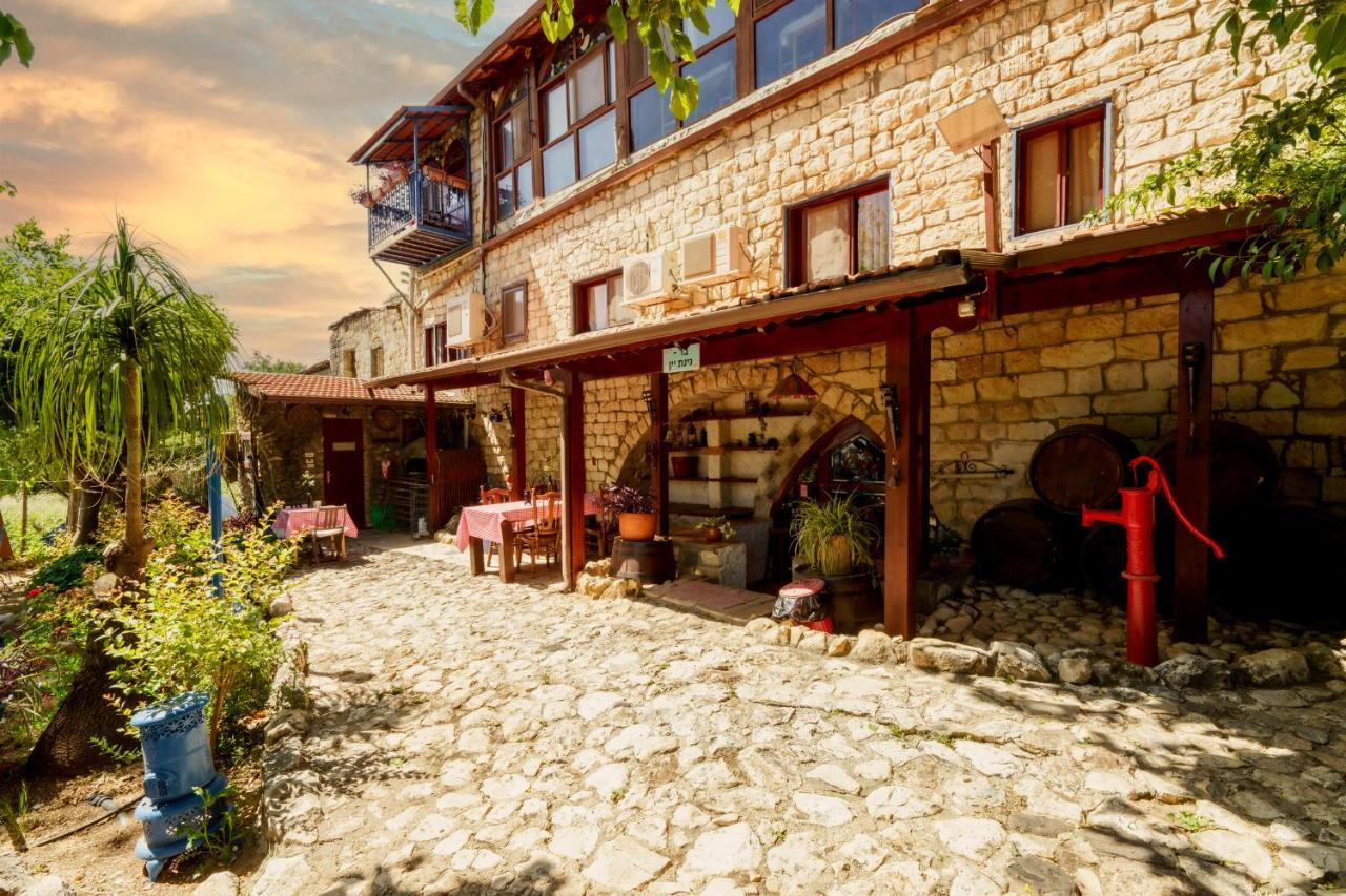 Villa Tehila - By V Club Chain โรชปินนา ภายนอก รูปภาพ