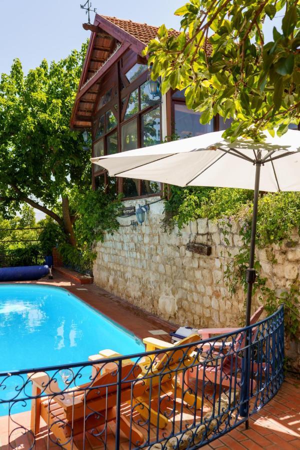 Villa Tehila - By V Club Chain โรชปินนา ภายนอก รูปภาพ