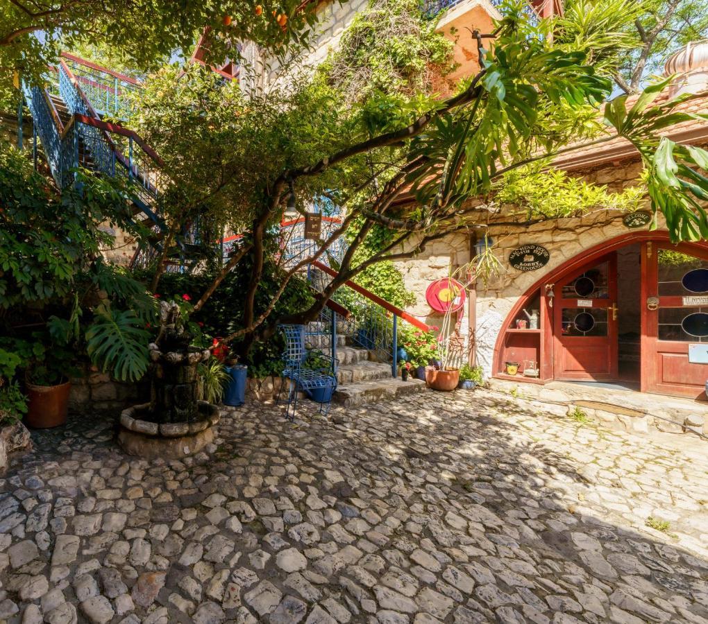 Villa Tehila - By V Club Chain โรชปินนา ภายนอก รูปภาพ